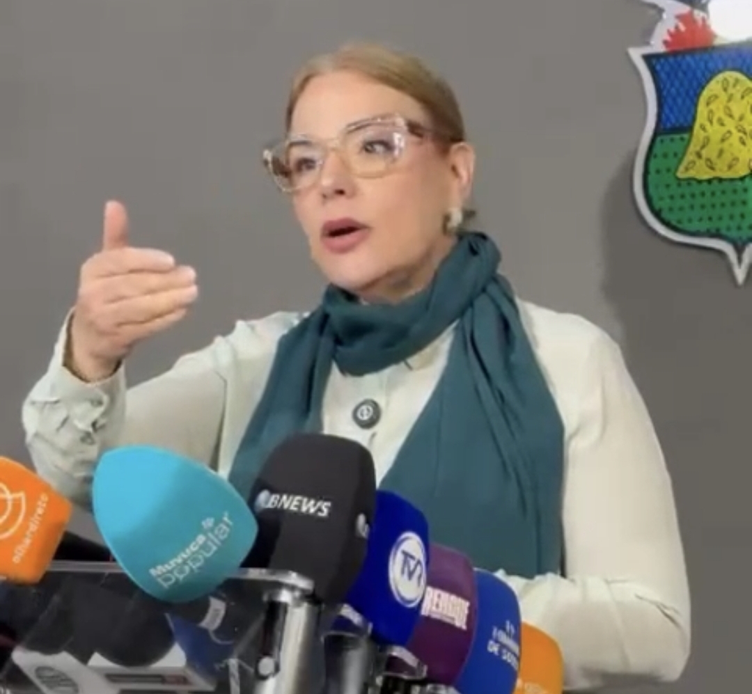 Paula Calil amplia base, chega a 16 apoios e fica a dois votos de viabilizar reeleição
