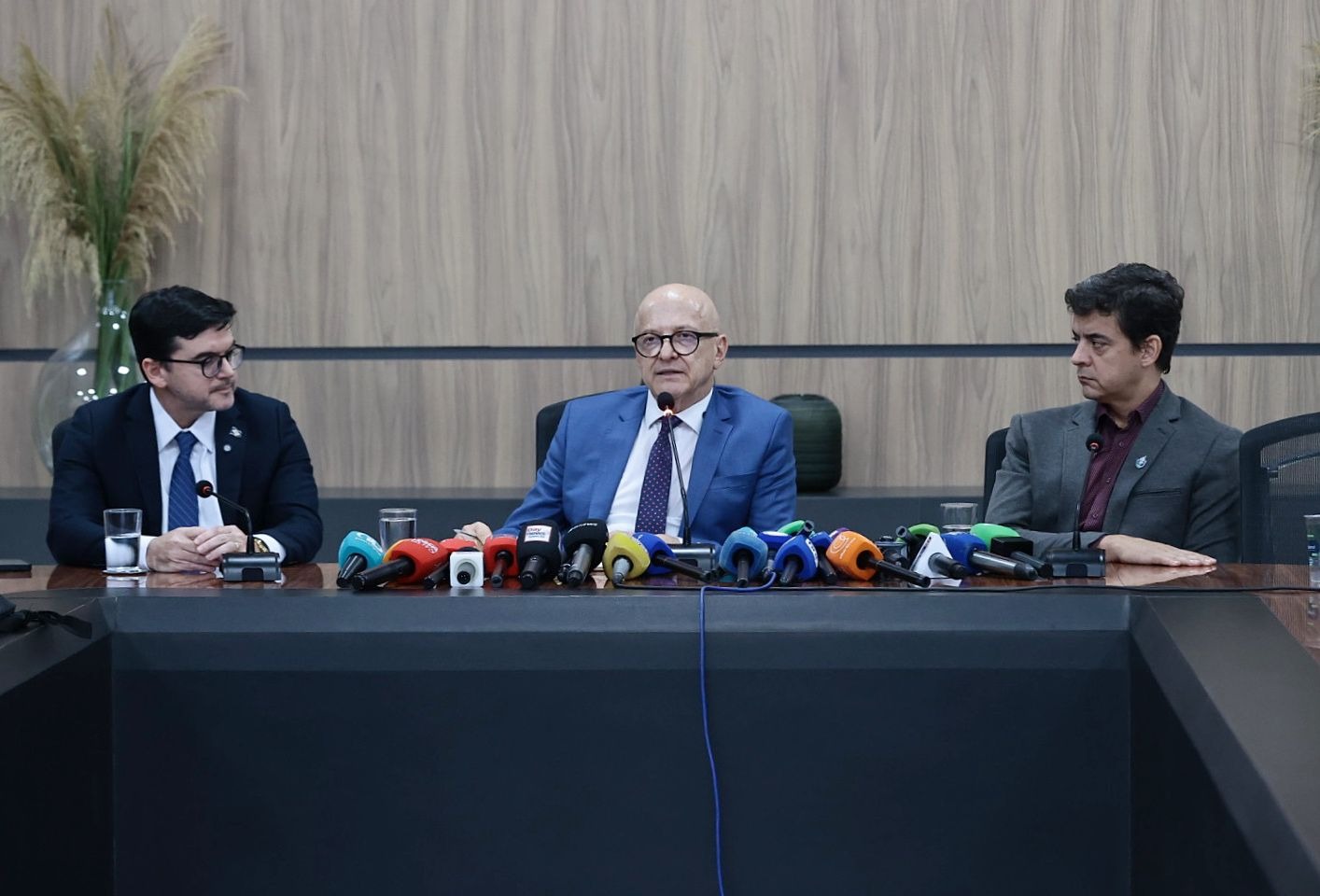 Pivetta anuncia Juliano Mello na Saúde, Fábio Pimenta na Fazenda e Mauro Carvalho na Casa Civil