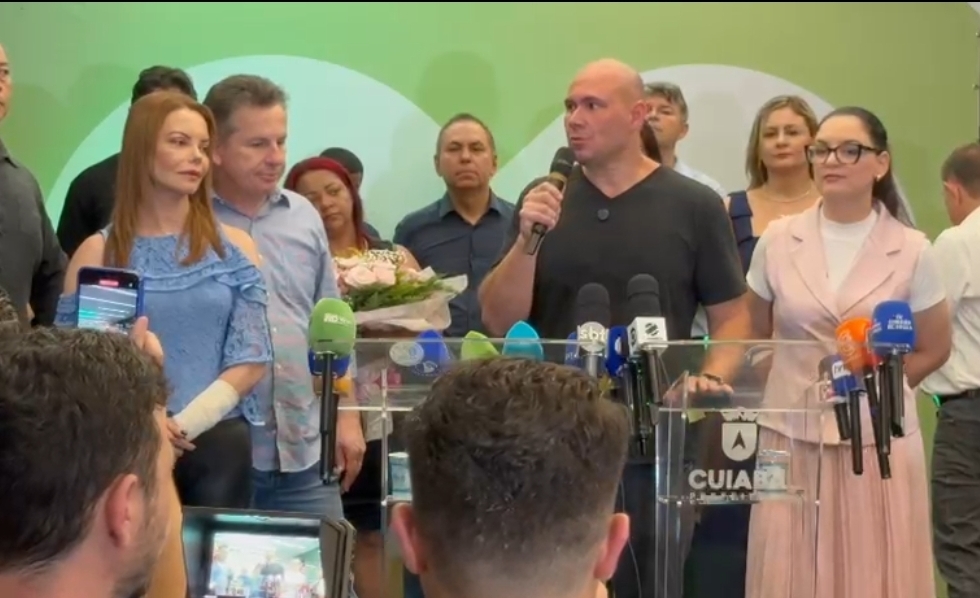 Prefeito Abilio defende cautela e diz que prioridade é concluir obras em andamento antes de iniciar novos projetos viários