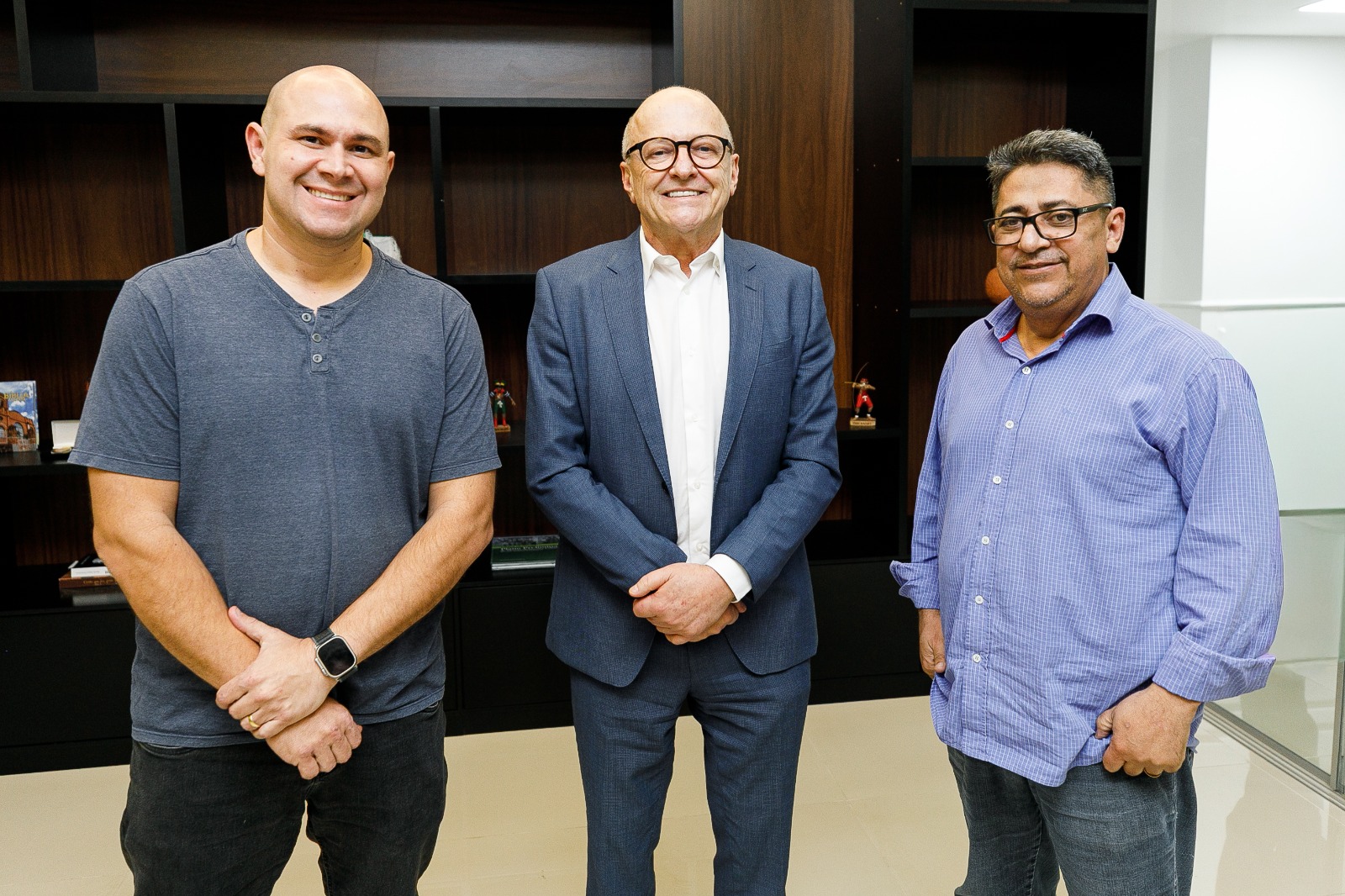Prefeito e vice-governador firmam parceria para obras de infraestrutura em Cuiabá