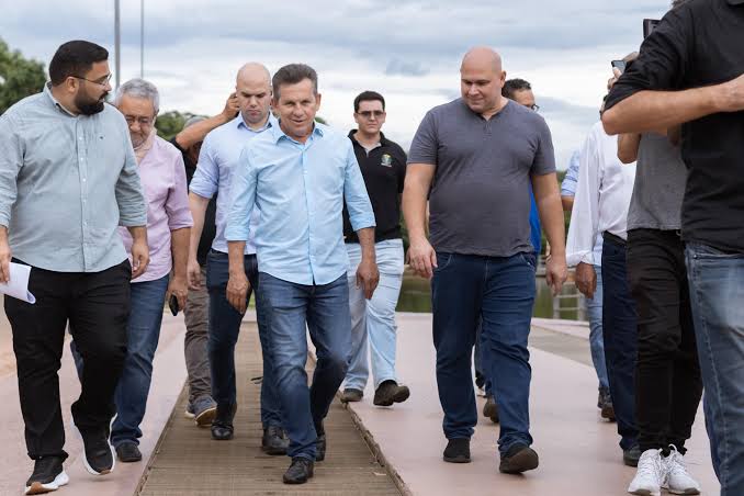Prefeito Estima R$ 500 Mi para Asfaltar Cuiabá e Busca Ajuda do Estado