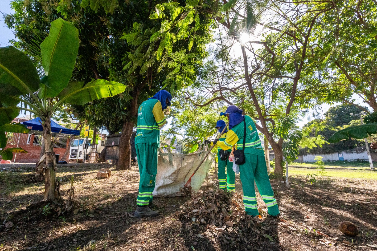 Prefeitura de Cuiabá já realizou limpeza e manutenção em 52 praças em janeiro