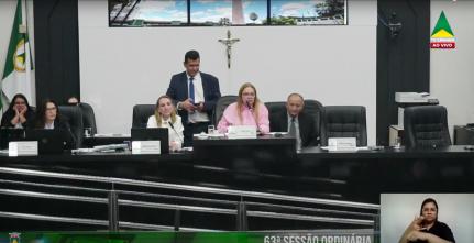 "Que putaria é essa" diz vereadora após confusão na Câmara de Vereadores