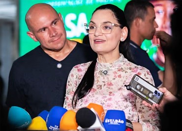 Samantha Iris declara voto em Dilemário e admite que disputa pela Câmara de Cuiabá ainda está aberta