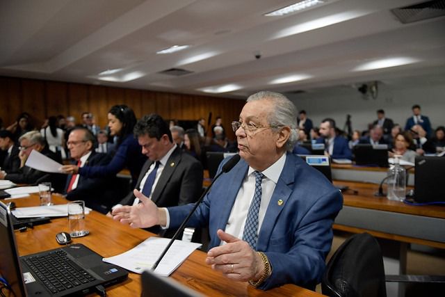 Senado aprova porte de arma para agentes socioeducativos e oficiais de justiça, e Jayme Campos destaca medida