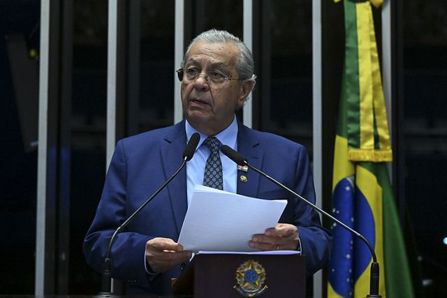 Senador Jayme Campos defende ampliar isenção do IR para todos os aposentados