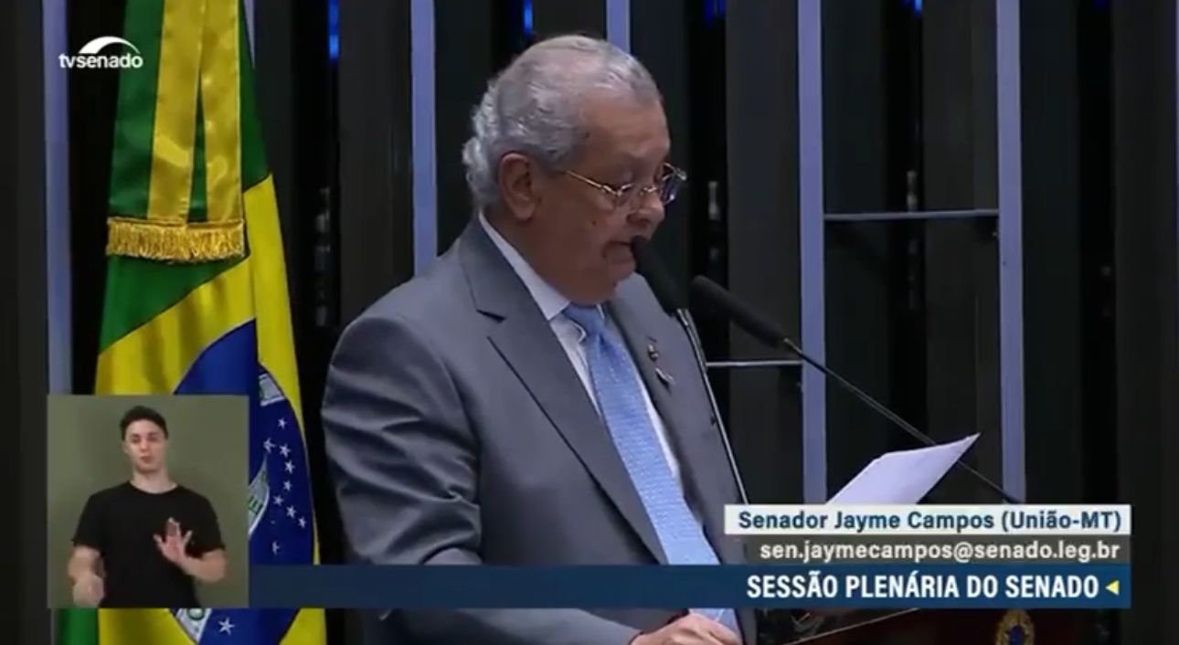 Senador Jayme Campos presta homenagem a Dona Eulália no Senado Federal