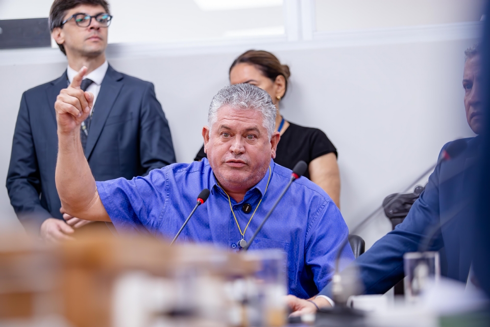 Sindicato reage a novo adiamento e anuncia paralisação em protesto por reajuste de 6,8% no Judiciário