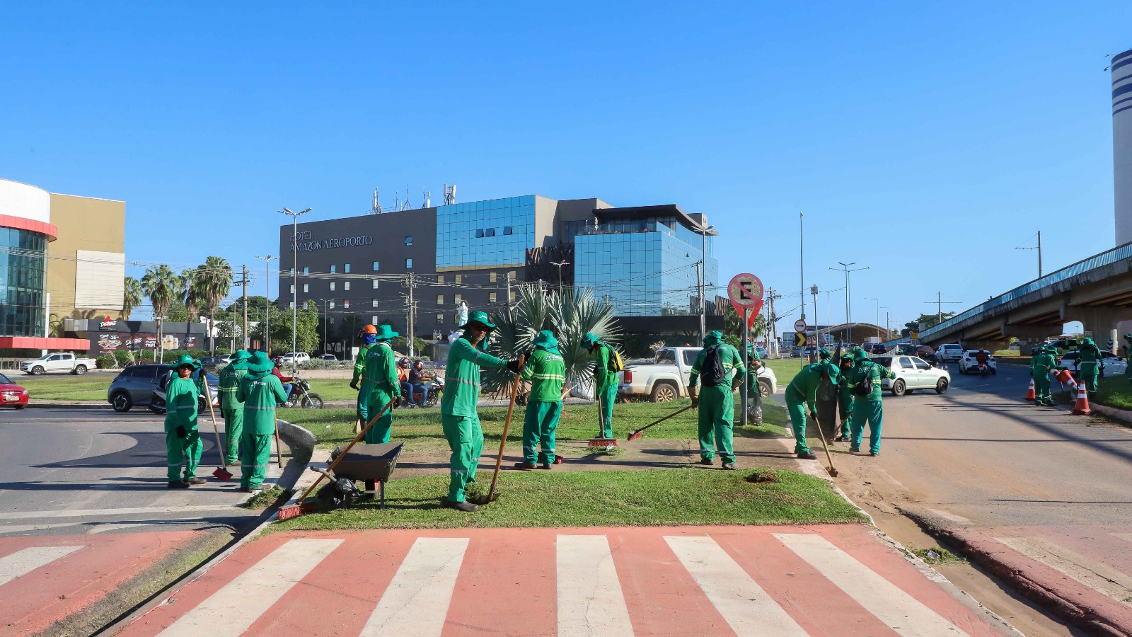 Várzea Grande intensifica serviços de limpeza e mobilidade urbana