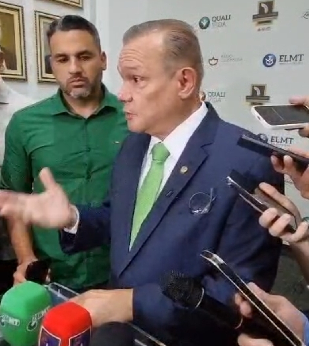 Wellington minimiza apoio de Bolsonaro a Pivetta e ironiza: “O importante é que sigo em primeiro nas pesquisas”