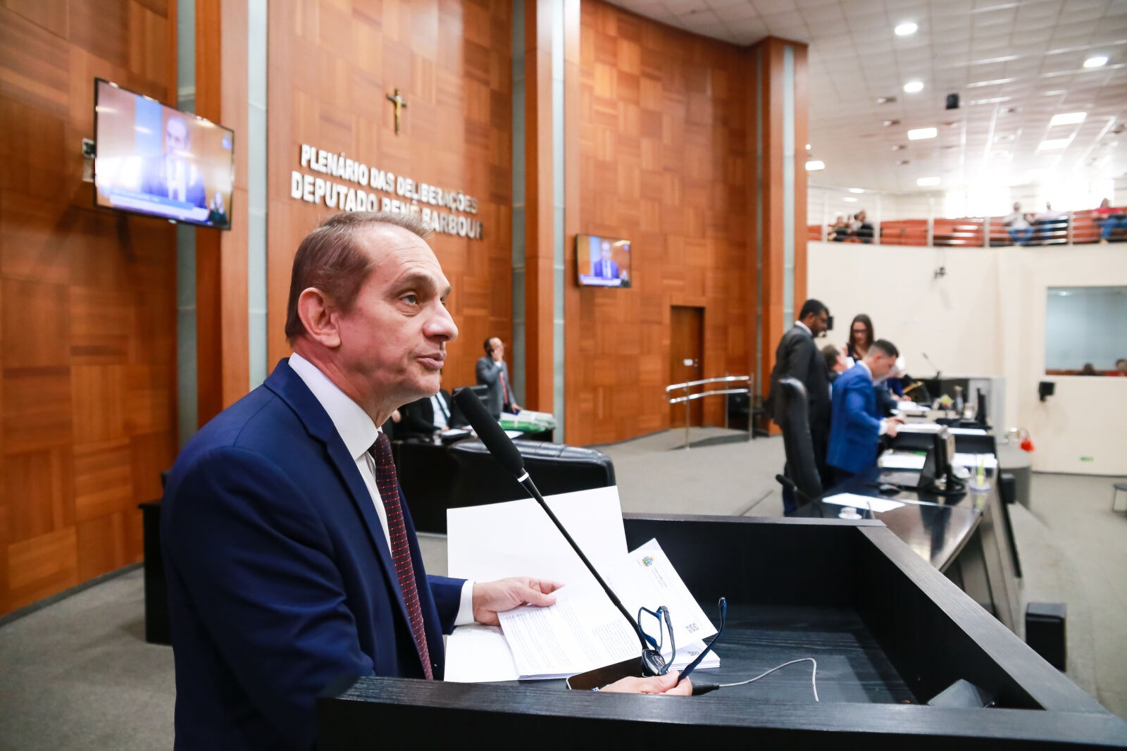 Wilson Santos cobra STF por urgência no julgamento da Lei da Pesca