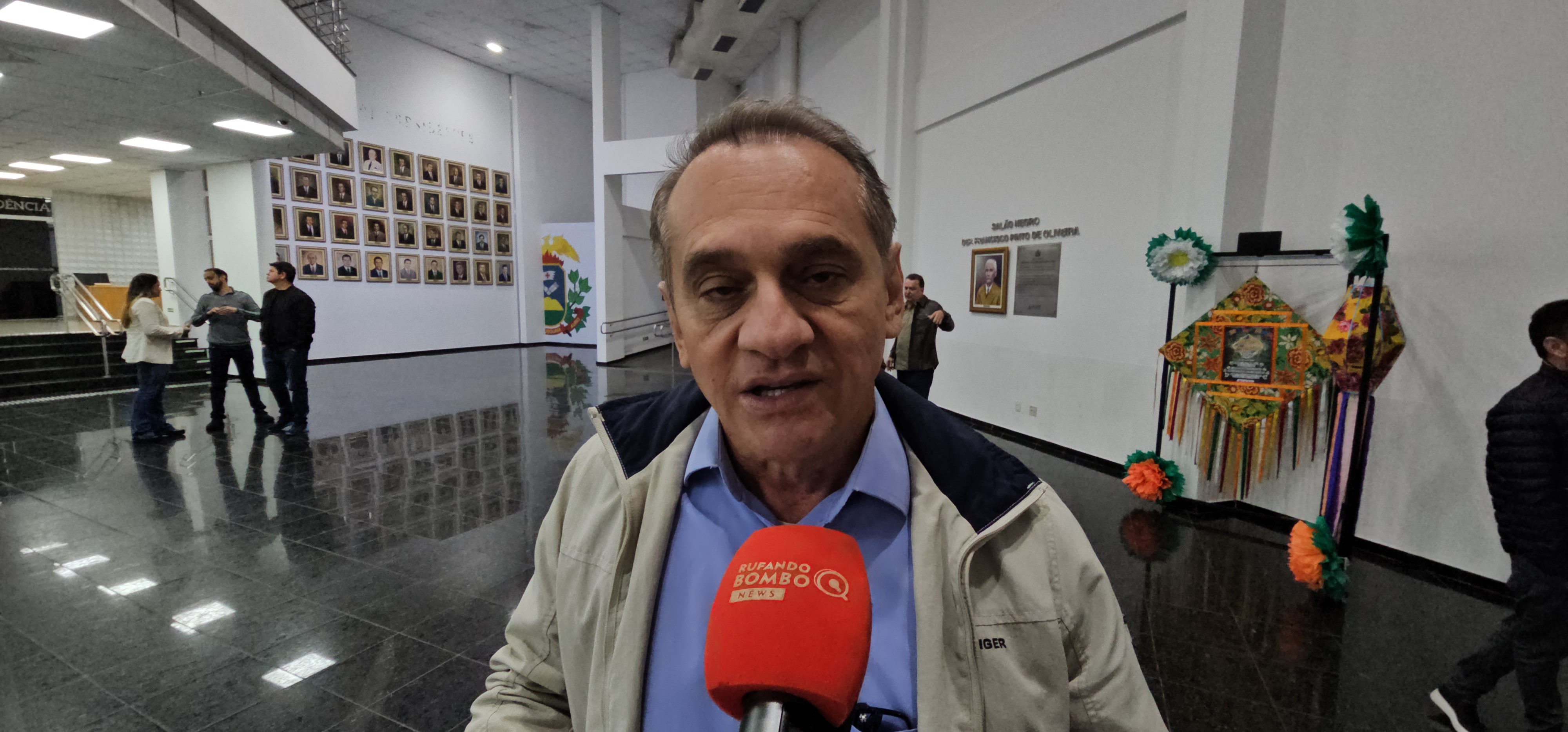 Wilson Santos pede vista e adia votação das contas do governo para checar uso do FETHAB na habitação